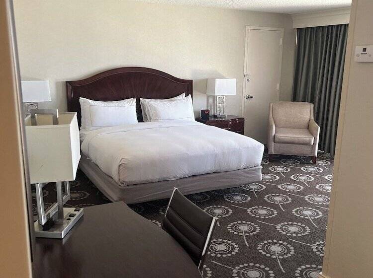 هتل Wyndham Midland Downtown