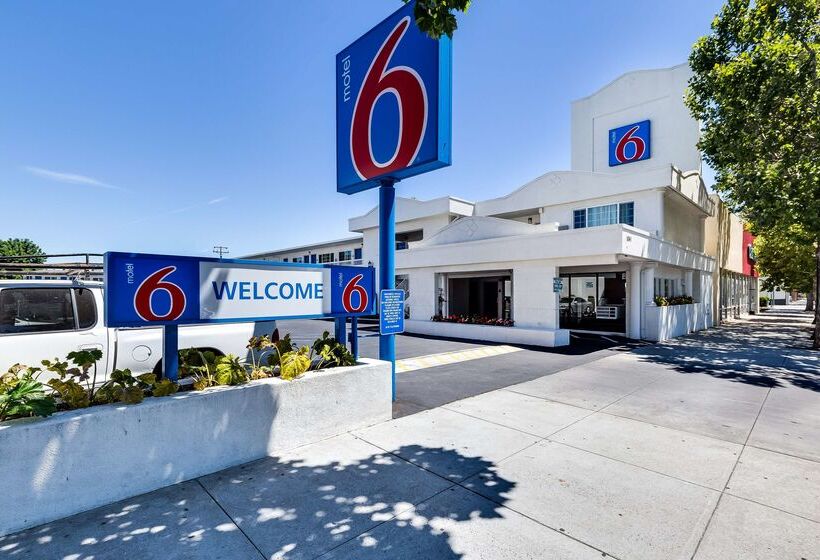 Motel 6 San Jose Convention Center