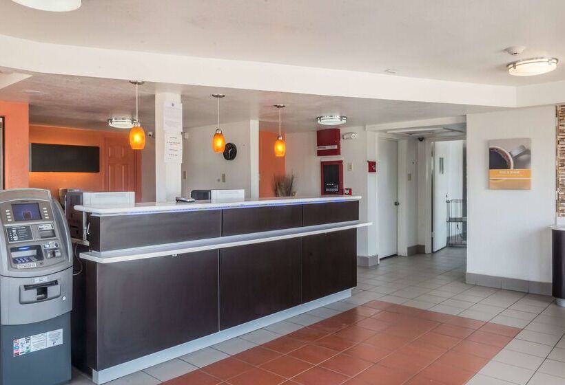 Motel 6mesquite, Tx  Rodeo  Convention Ctr