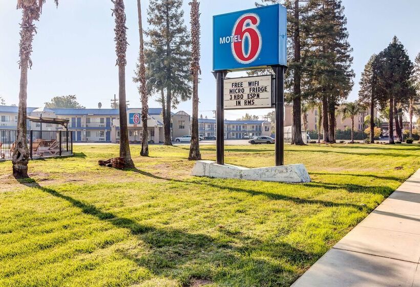 Motel 6visalia, Ca