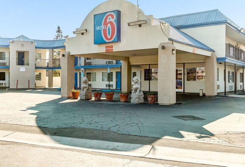 Motel 6visalia, Ca