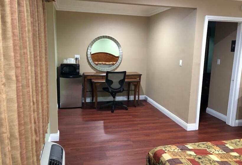 مُتل American Inn & Suites Lax