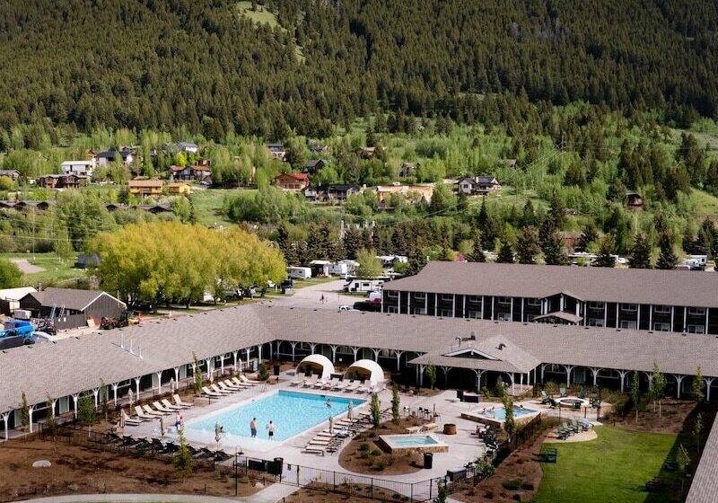 مُتل The Virginian Lodge