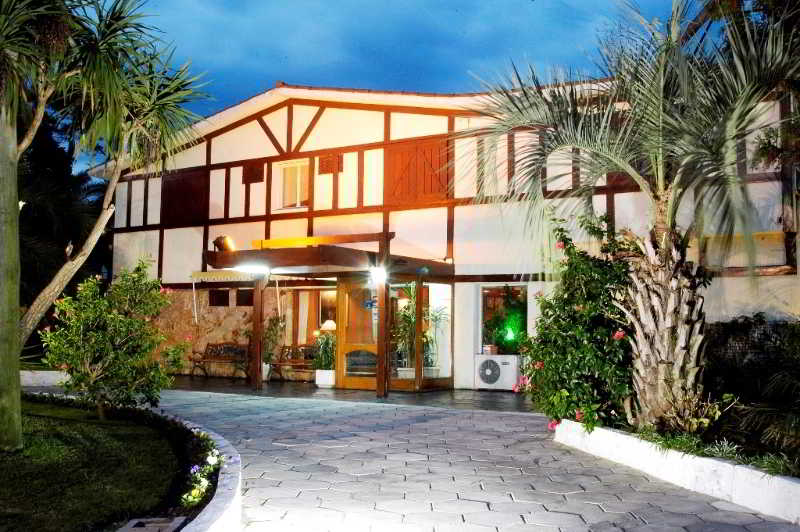هتل Oasis