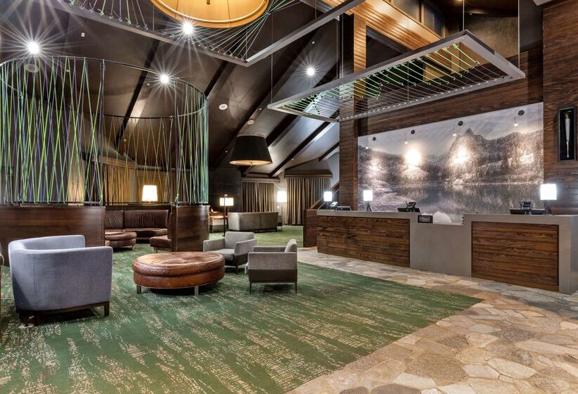 استراحتگاه Doubletree By Hilton Park City The Yarrow