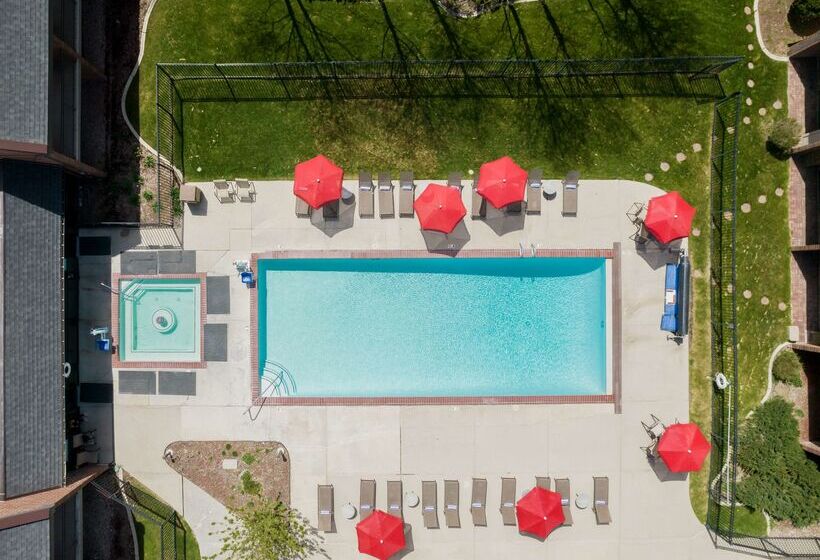 استراحتگاه Doubletree By Hilton Hotel Park City   The Yarrow