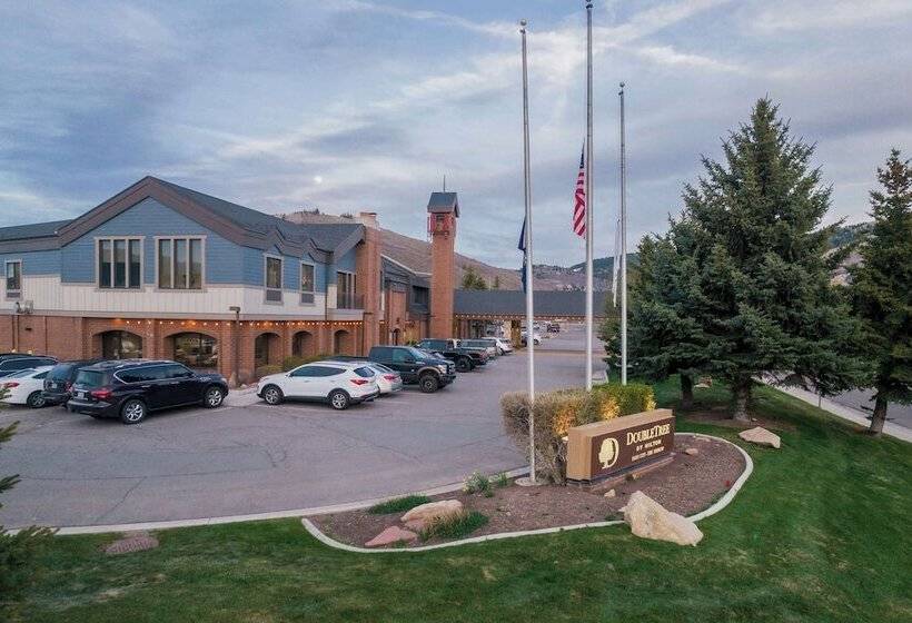 استراحتگاه Doubletree By Hilton Park City The Yarrow