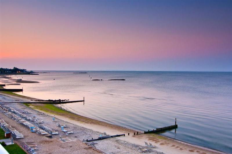 Water's Edge Resort & Spa