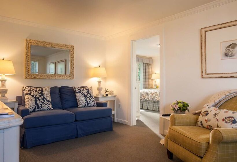 Wequassett Resort And Golf Club