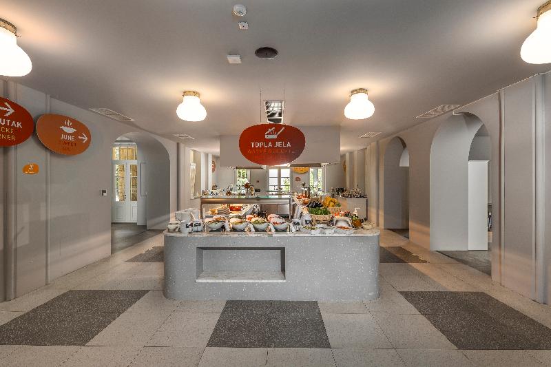 هتل Aminess Lišanj Family