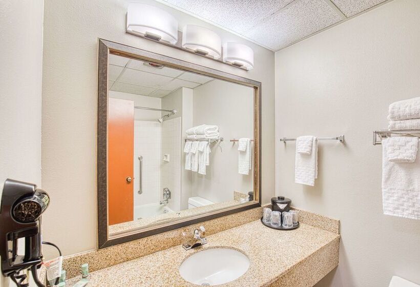 Отель Best Western Green Valley Inn