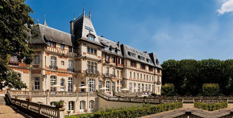 هتل Chateau De Montvillargenne