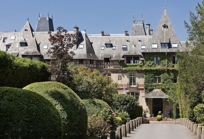 هتل Chateau De Montvillargenne