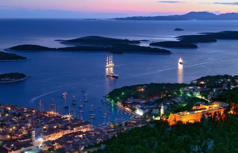 Hotel Delfin Hvar
