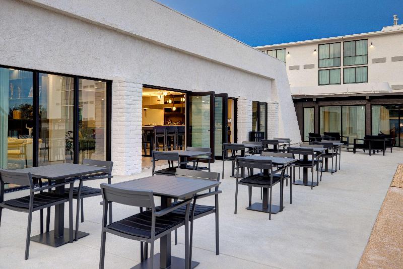 هتل Doubletree By Hilton Palmdale, Ca
