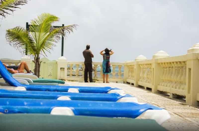 هتل Dover Beach