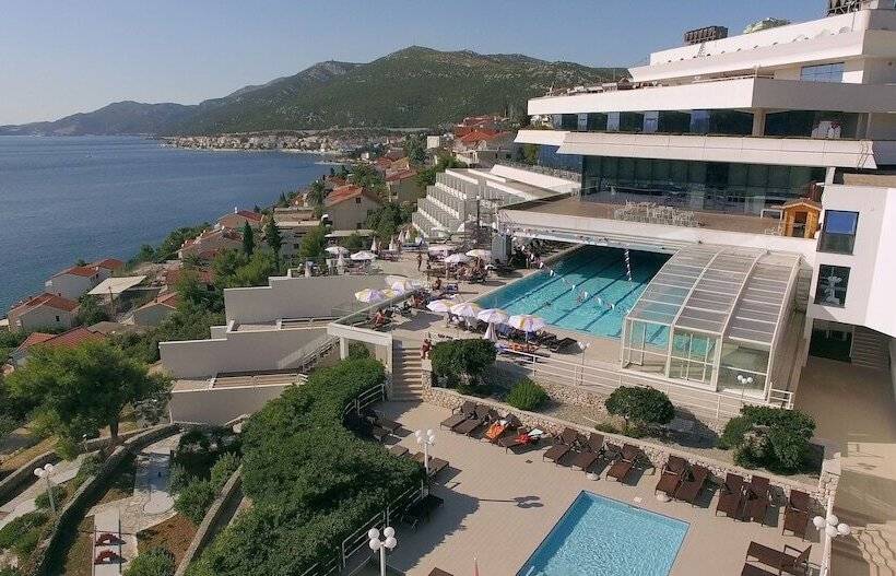 Hotel Grand  Neum