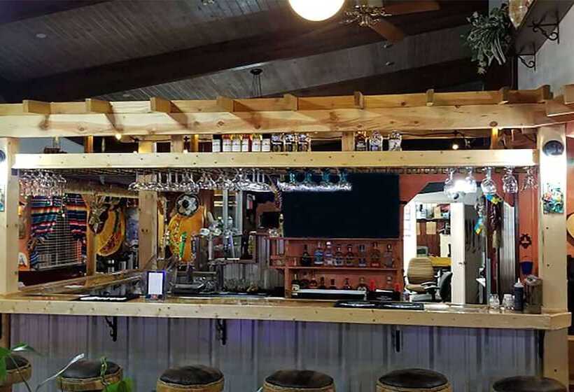 هتل Casa Lemus Inn
