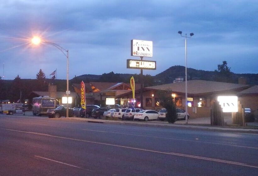 هتل Casa Lemus Inn