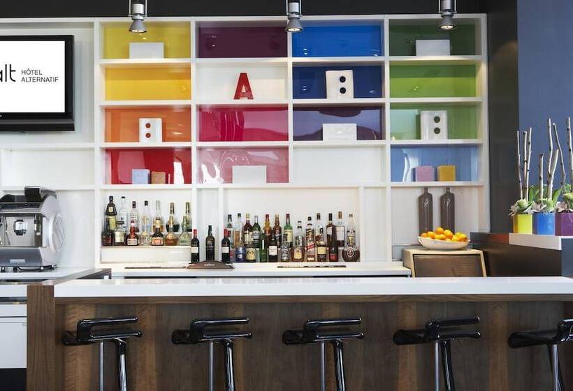 هتل Hôtel Alt Québec