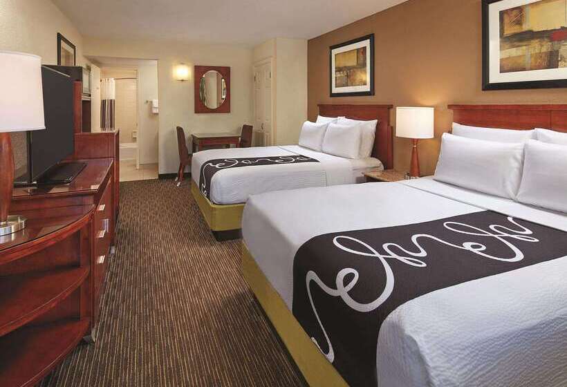 Hotel La Quinta Inn & Suites By Wyndham San Diego Seaworld/zoo