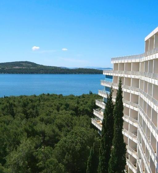 هتل Medena Budget