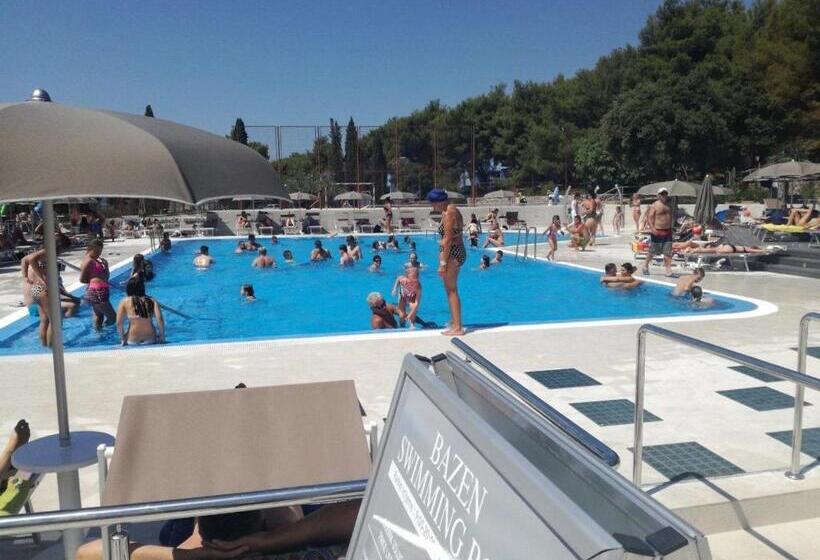 هتل Medena Budget