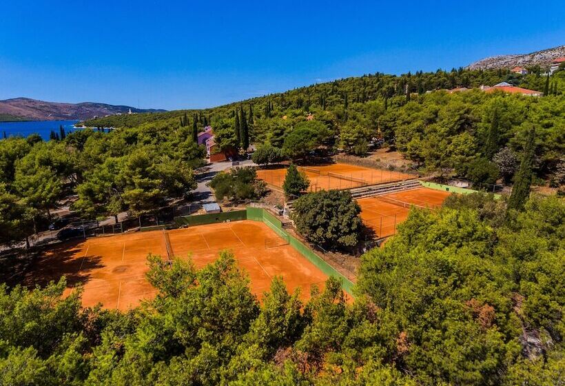 هتل Medena Budget