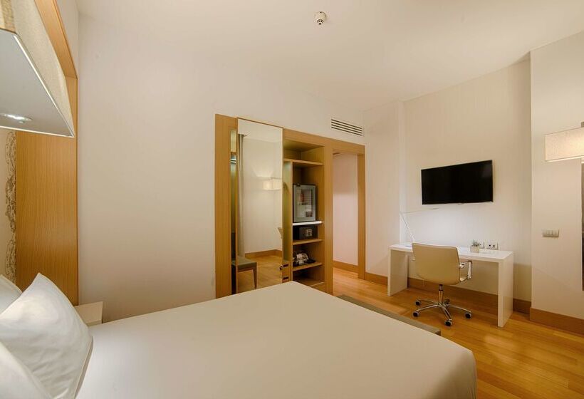 호텔 NH Collection Milano Touring