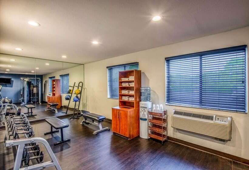 هتل Country Inn & Suites By Radisson, Muskegon, Mi