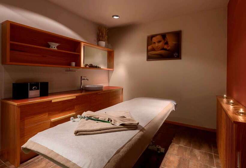 هتل Ramada Resort Kranjska Gora