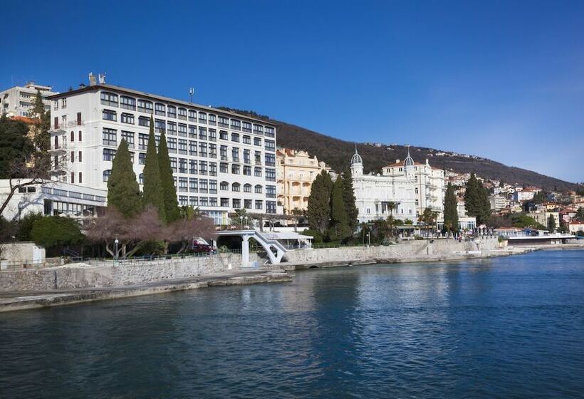 هتل Kristal   Liburnia