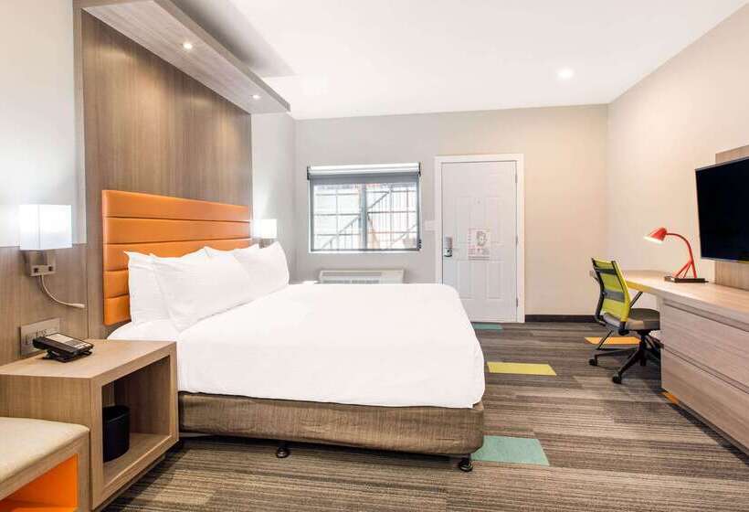 فندق Rodeway Inn Near Melrose Ave