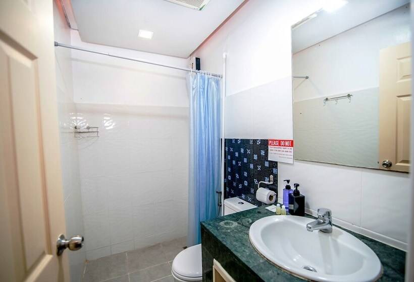 هتل S A F E Residence Patong