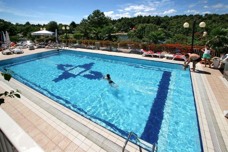 בית מלון כפרי Zorna Plava Laguna