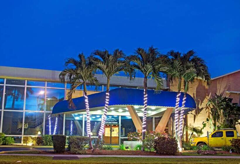 مُتل Knights Inn Hallandale