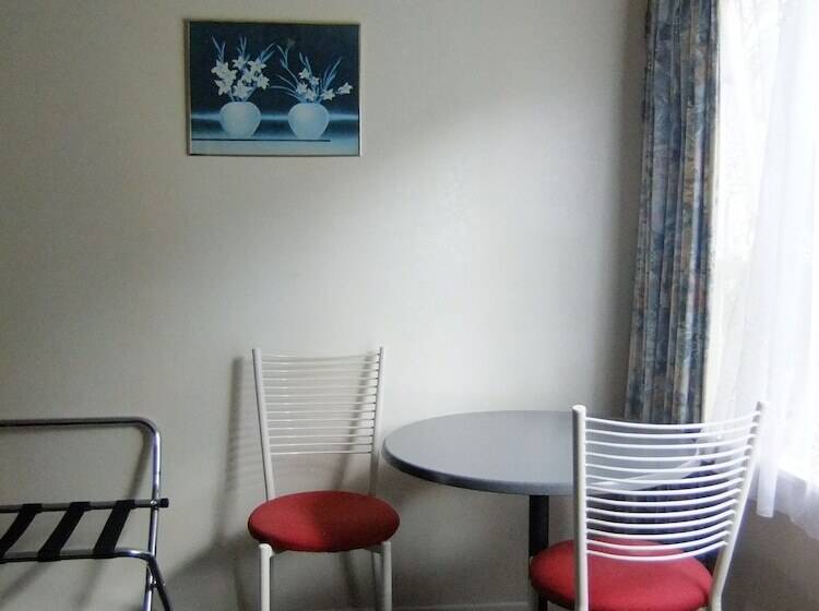 Abbeycourt Motel
