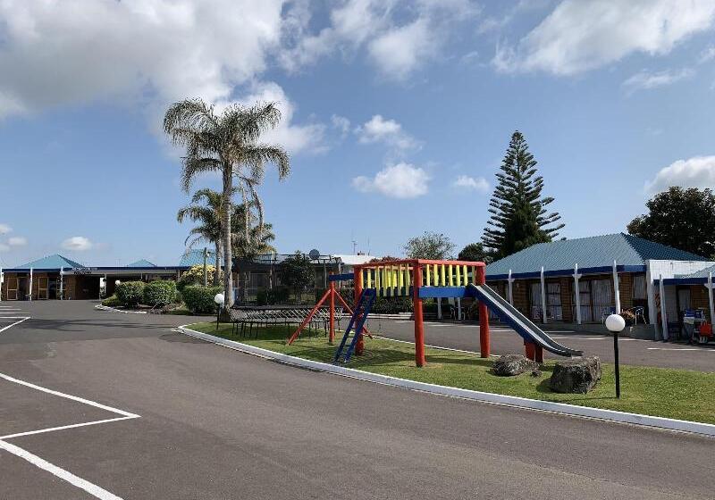 Cameron Road Motel