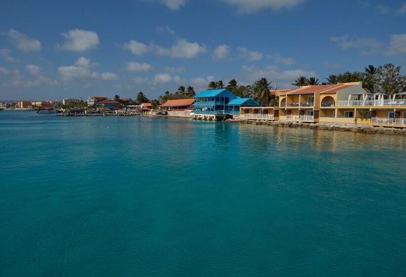 Divi Flamingo Beach Resort