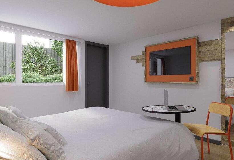 Greet Hotel Chatellerault