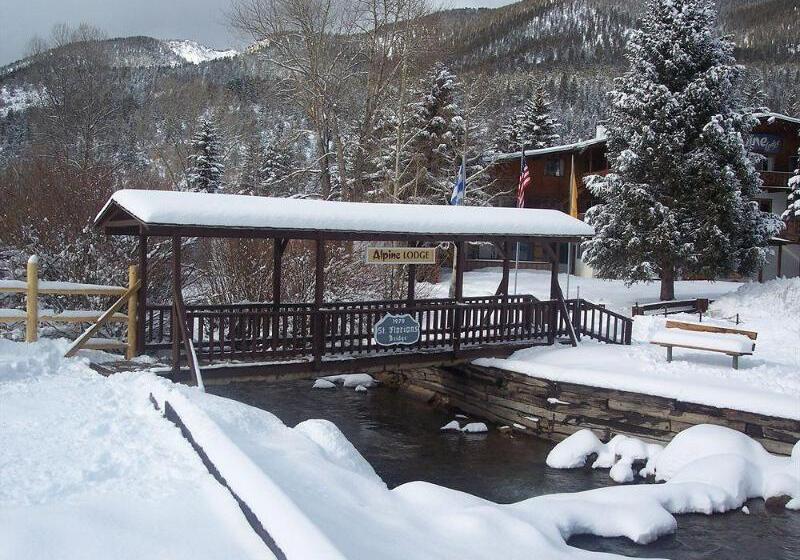 فندق Alpine Lodge Red River