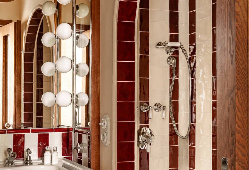 هتل Château Des Fleurs Hôtel & Spa Paris