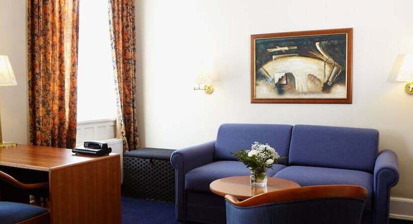 City Hotel Nebo