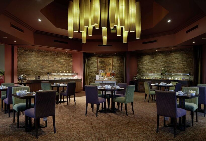 酒店 Glasgow Westerwood Spa & Golf Resort