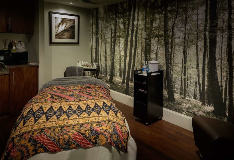 酒店 Glasgow Westerwood Spa & Golf Resort