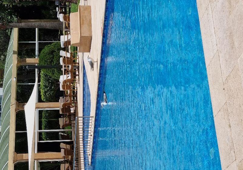 هتل El Oumnia Puerto & Spa