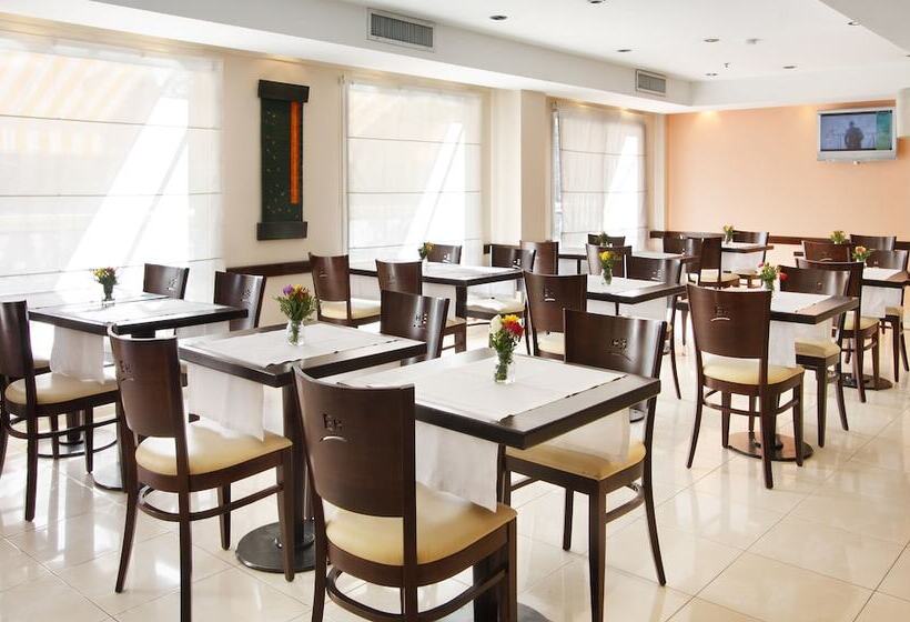 Fotos del hotel Embajador:  10