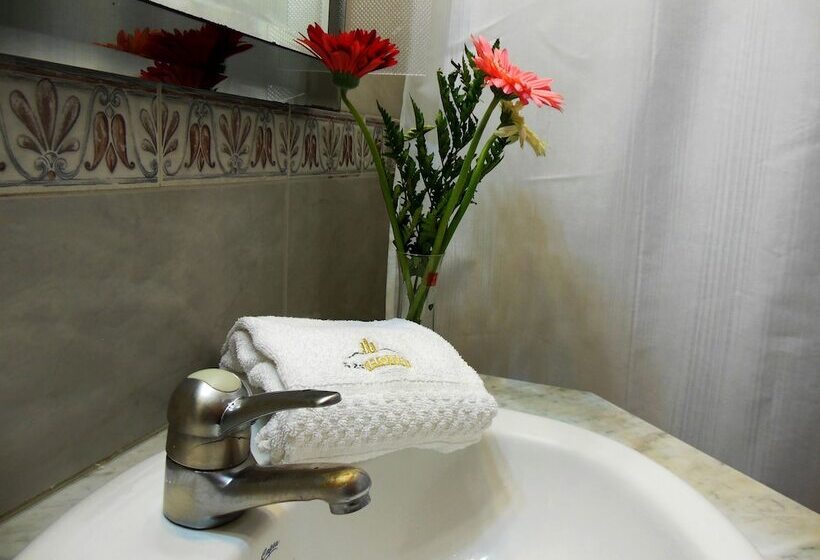 Fotos del hotel Embajador:  9