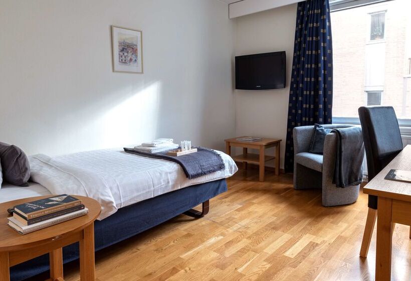 First Hotel Stadt