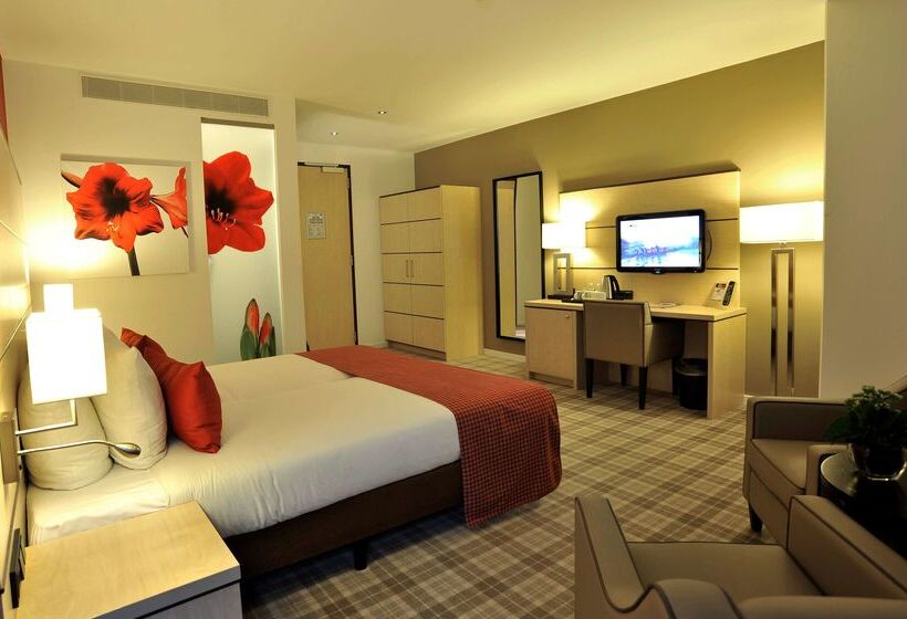 هتل Golden Tulip Leiden Centre